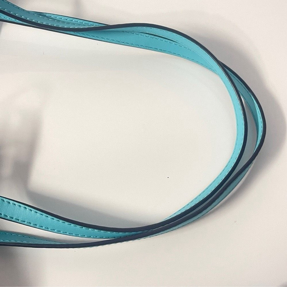 Michael Kors Rare Ocean Blue Signature Tote & Wallet - Picture 10 of 14